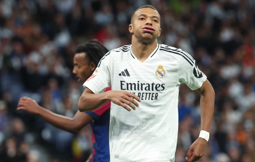 Mbappe thiết lập kỷ lục 'không ai muốn' tại El Clasico 547893