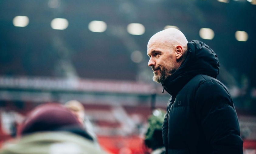 Ten Hag hoàn toàn sụp đổ khi bị Manchester United sa thải-550711