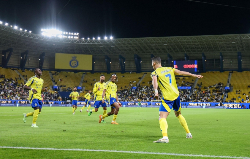 Trực tiếp Al Nassr 2-0 Damac: Ronaldo tỏa sáng! 563131