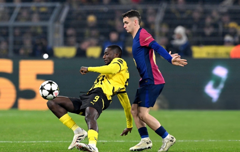 Ferran Torres tỏa sáng, Barca thắng nghẹt thở trước Dortmund 568168