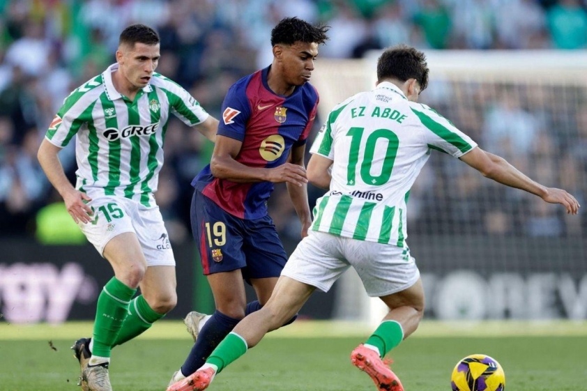 Yamal tỏa sáng, Barca mất điểm cay đắng trước Betis-566298